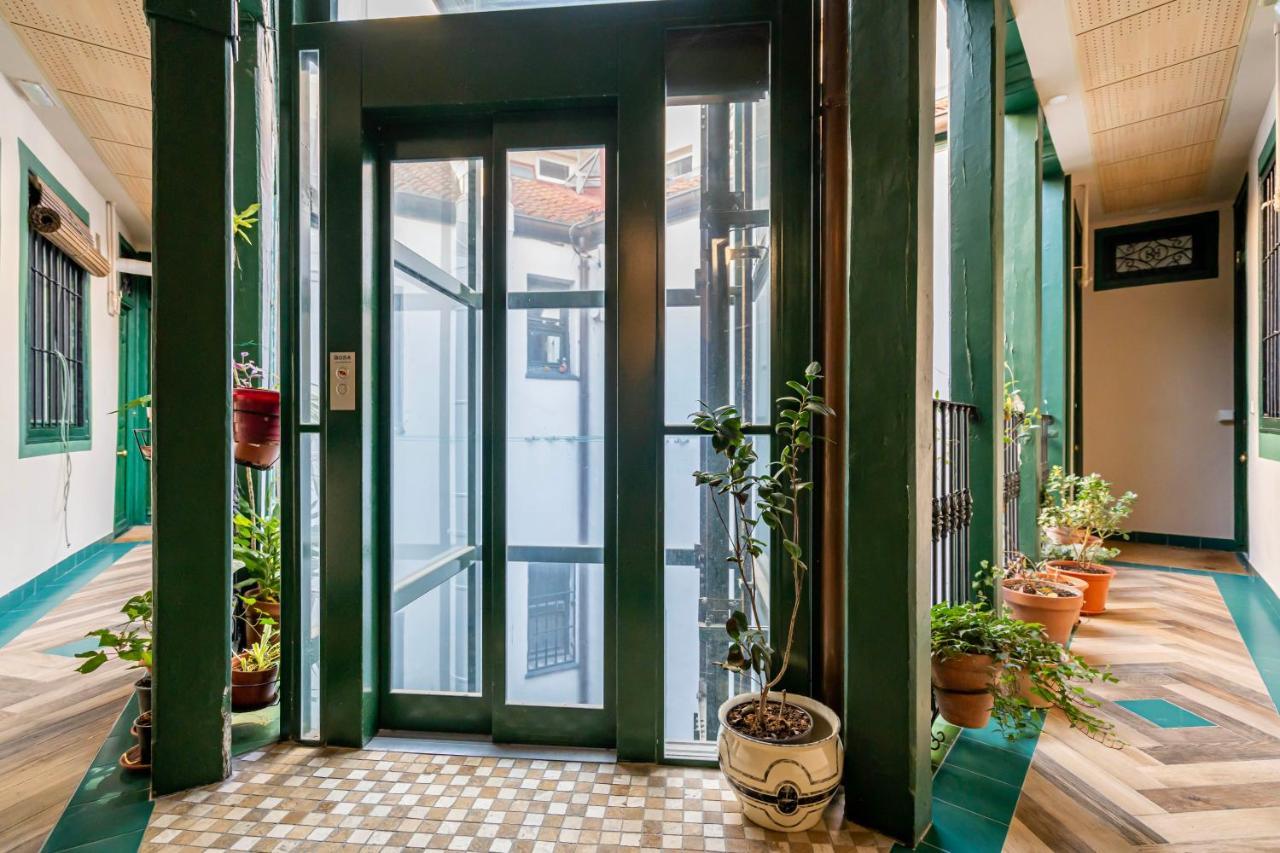 Flamenco Style Apartment Palacio Real, La Latina Madrid Exterior photo
